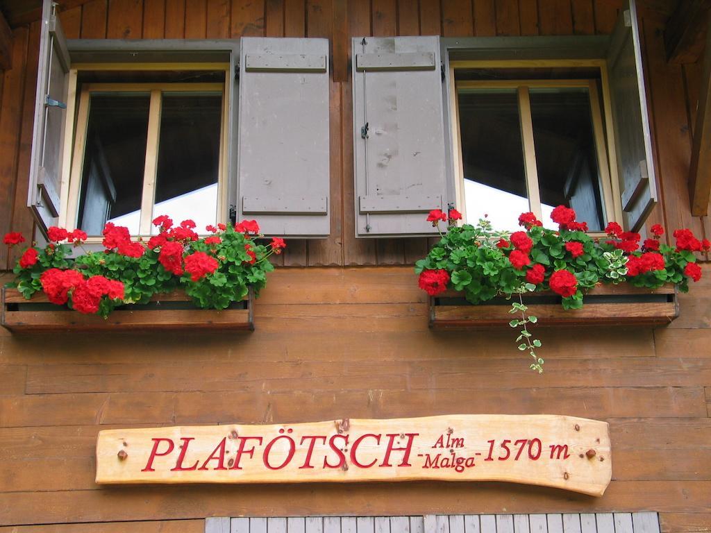 Berghuette Plafoetschalm Apartment ตีเรส ภายนอก รูปภาพ